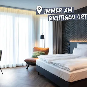 Loginn Airport 3* Berlin